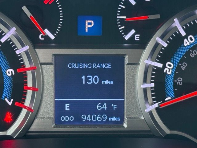 Used 2015 Toyota 4Runner SR5 Premium AWD/4WD image 18
