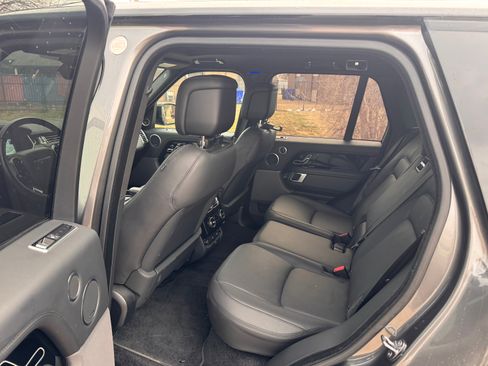 Used 2019 Land Rover Range Rover Supercharged image 11