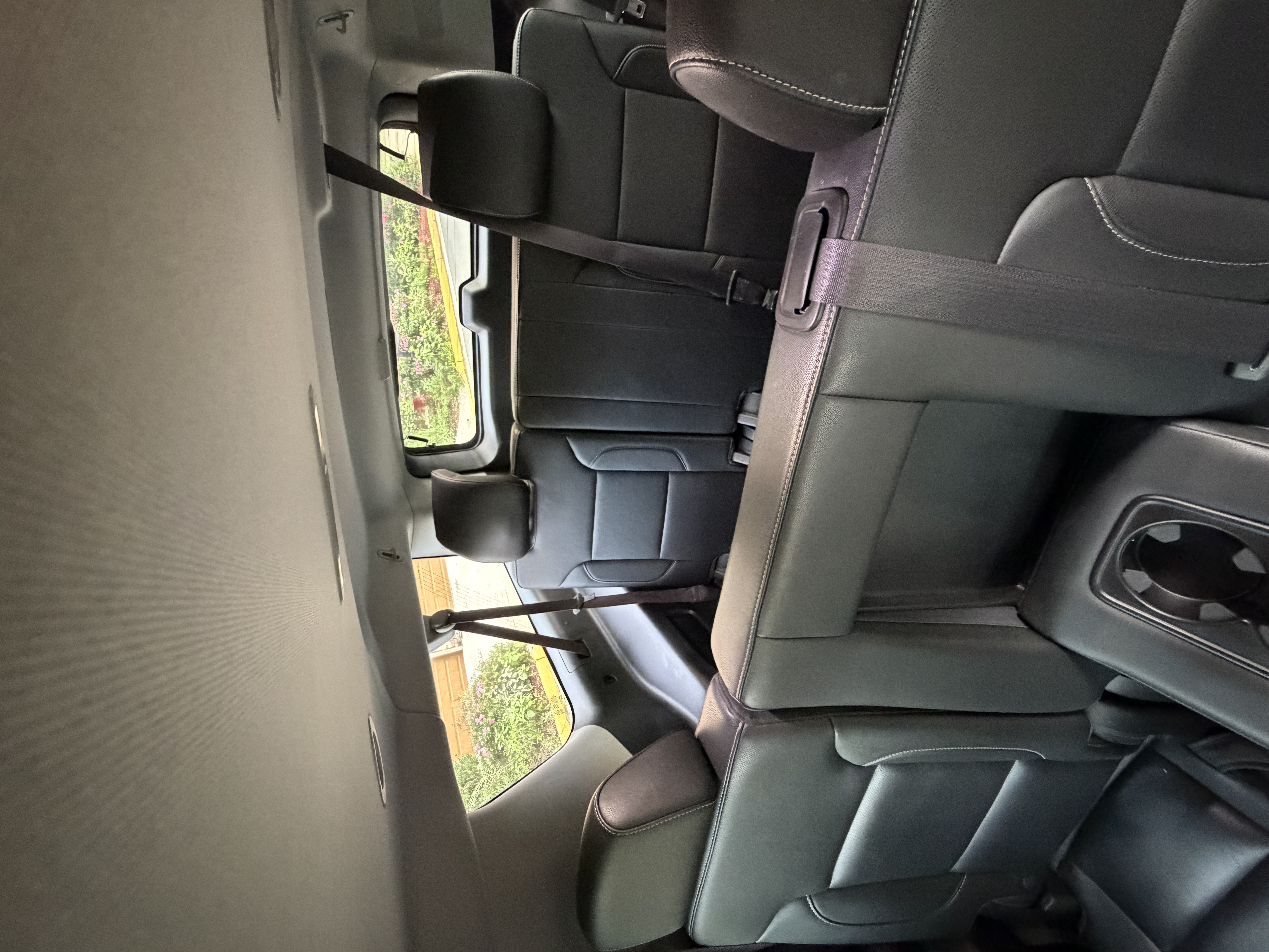 Used 2017 GMC Yukon XL SLT RWD image 9