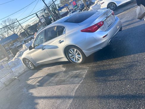 Used 2017 INFINITI Q50 3.0t Premium w/ 3.0T Premium Plus Package image 14