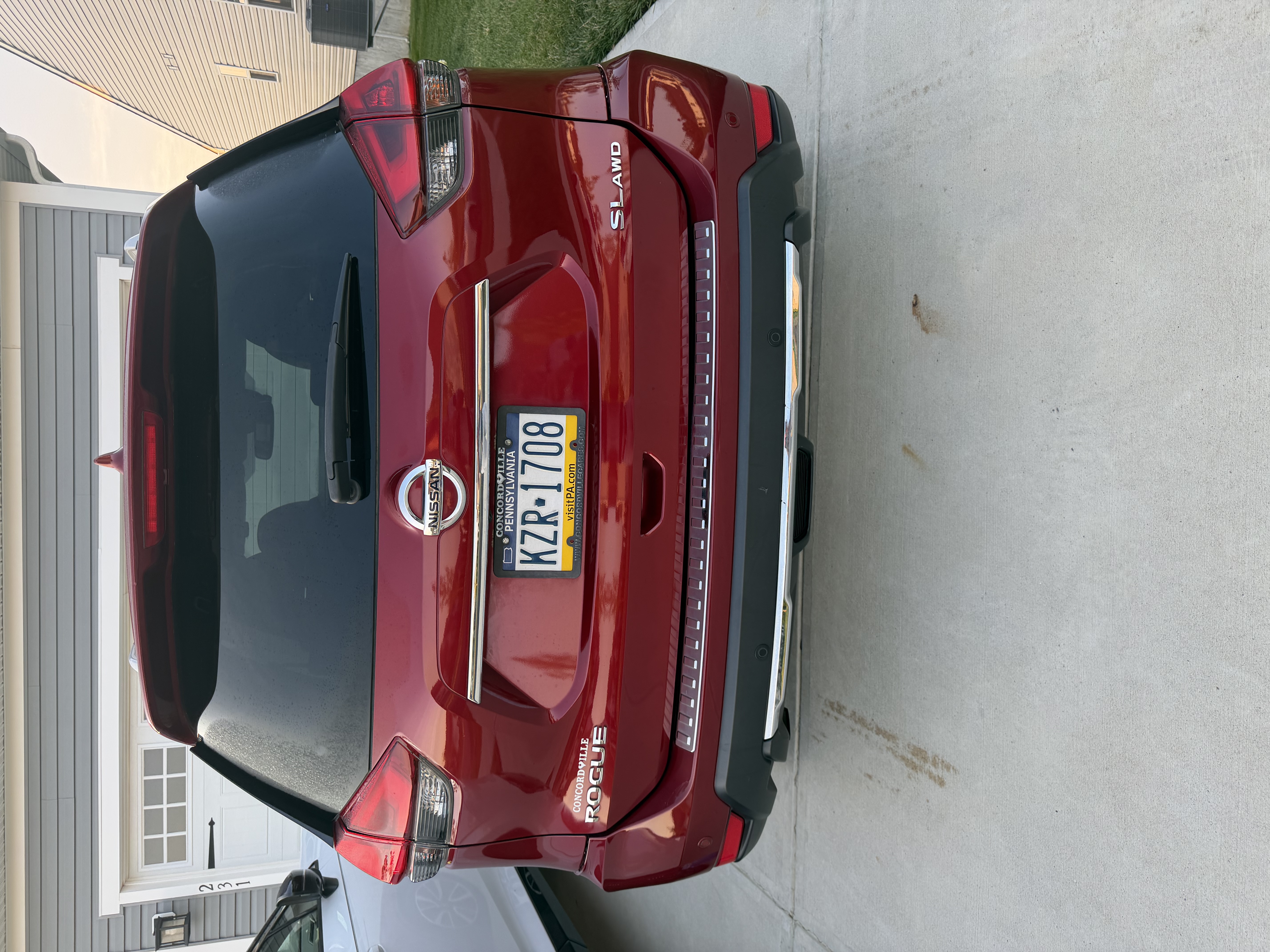 Used 2019 Nissan Rogue SL w/ Premium Package AWD/4WD image 5