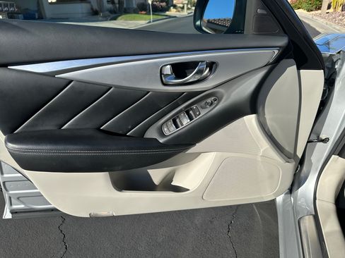 Used 2020 INFINITI Q50 Luxe w/ Essential Package (3.0T Luxe) image 14