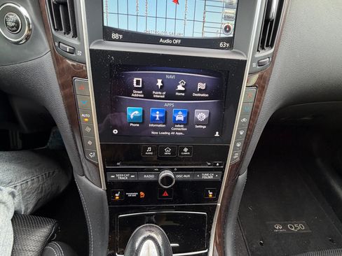 Used 2014 INFINITI Q50 Sport w/ Technology Package image 11