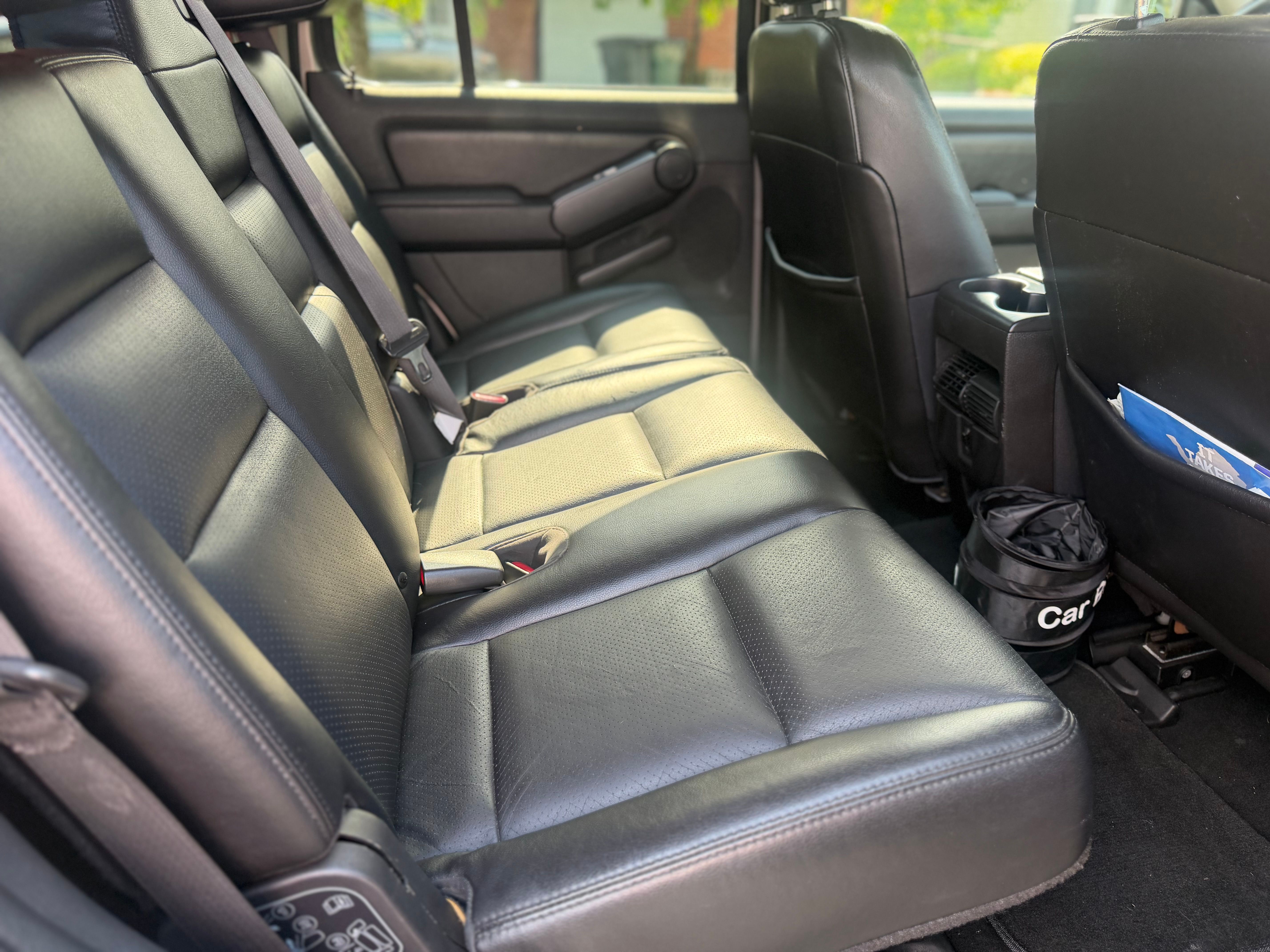 Used 2008 Mercury Mountaineer Premier AWD/4WD image 24