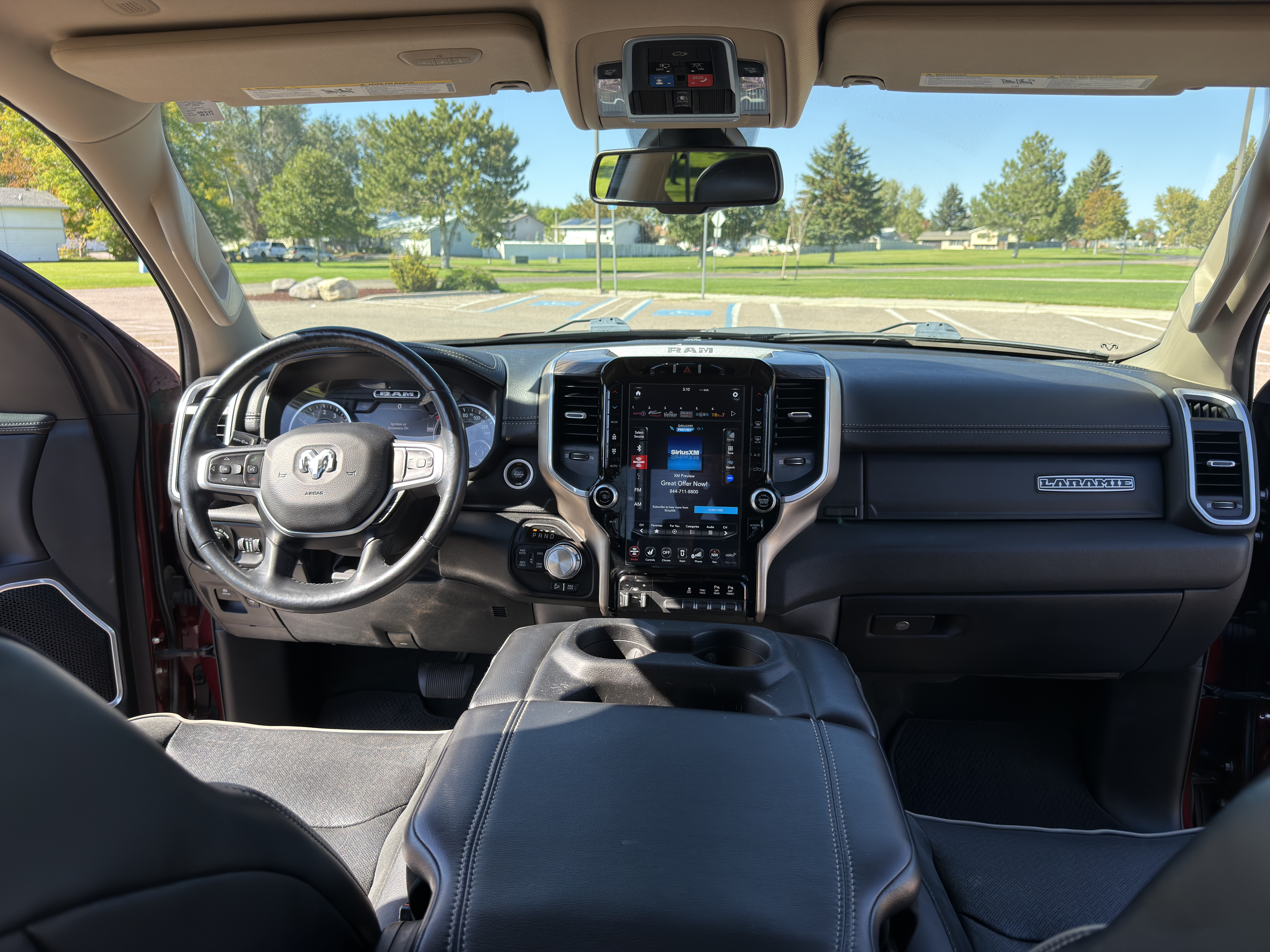 Used 2020 RAM 1500 Laramie AWD/4WD image 15