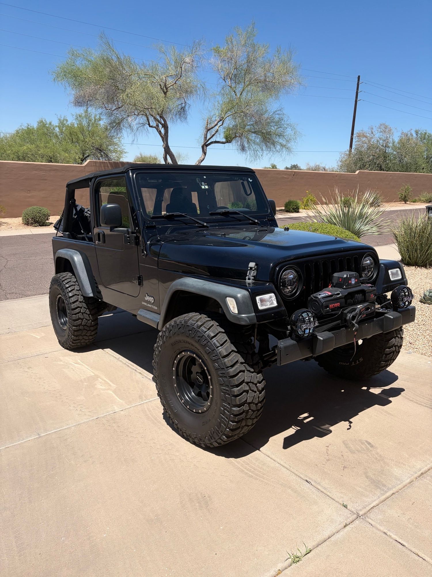 Used 2006 Jeep Wrangler Unlimited AWD/4WD image 2