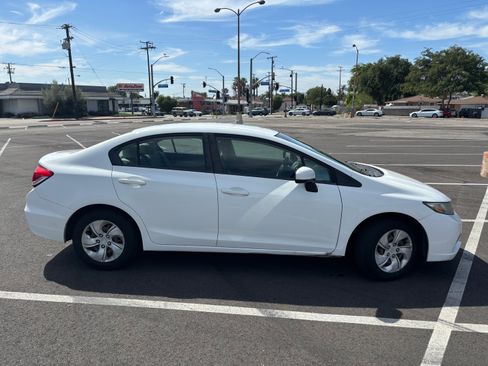 Used 2014 Honda Civic LX image 11