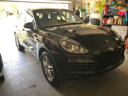 Used 2013 Porsche Cayenne Diesel image 6