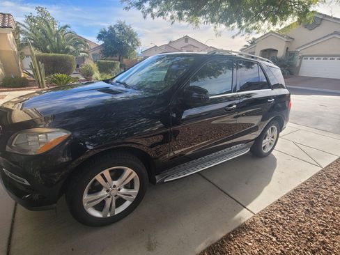 Used 2013 Mercedes-Benz ML 350 2WD image 2