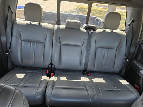 Used 2018 Ford F150 XLT w/ Equipment Group 302A Luxury RWD image 11
