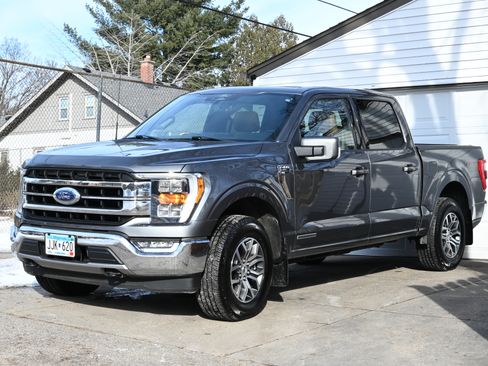 Used 2022 Ford F150 Lariat w/ Equipment Group 501A Mid image 2