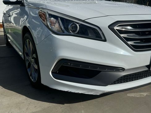 Used 2017 Hyundai Sonata Limited 2.0T FWD image 2