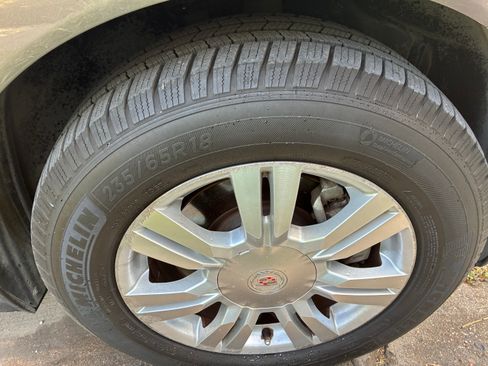 Used 2014 Cadillac SRX Luxury FWD image 17