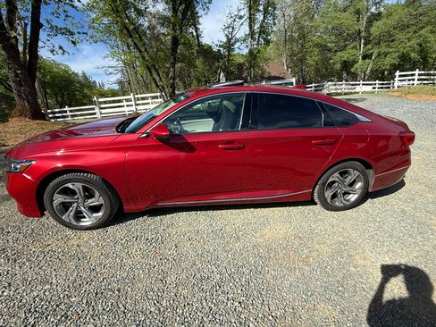 Used 2020 Honda Accord EX-L image 4