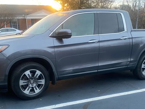 Used 2017 Honda Ridgeline RTL-E image 10