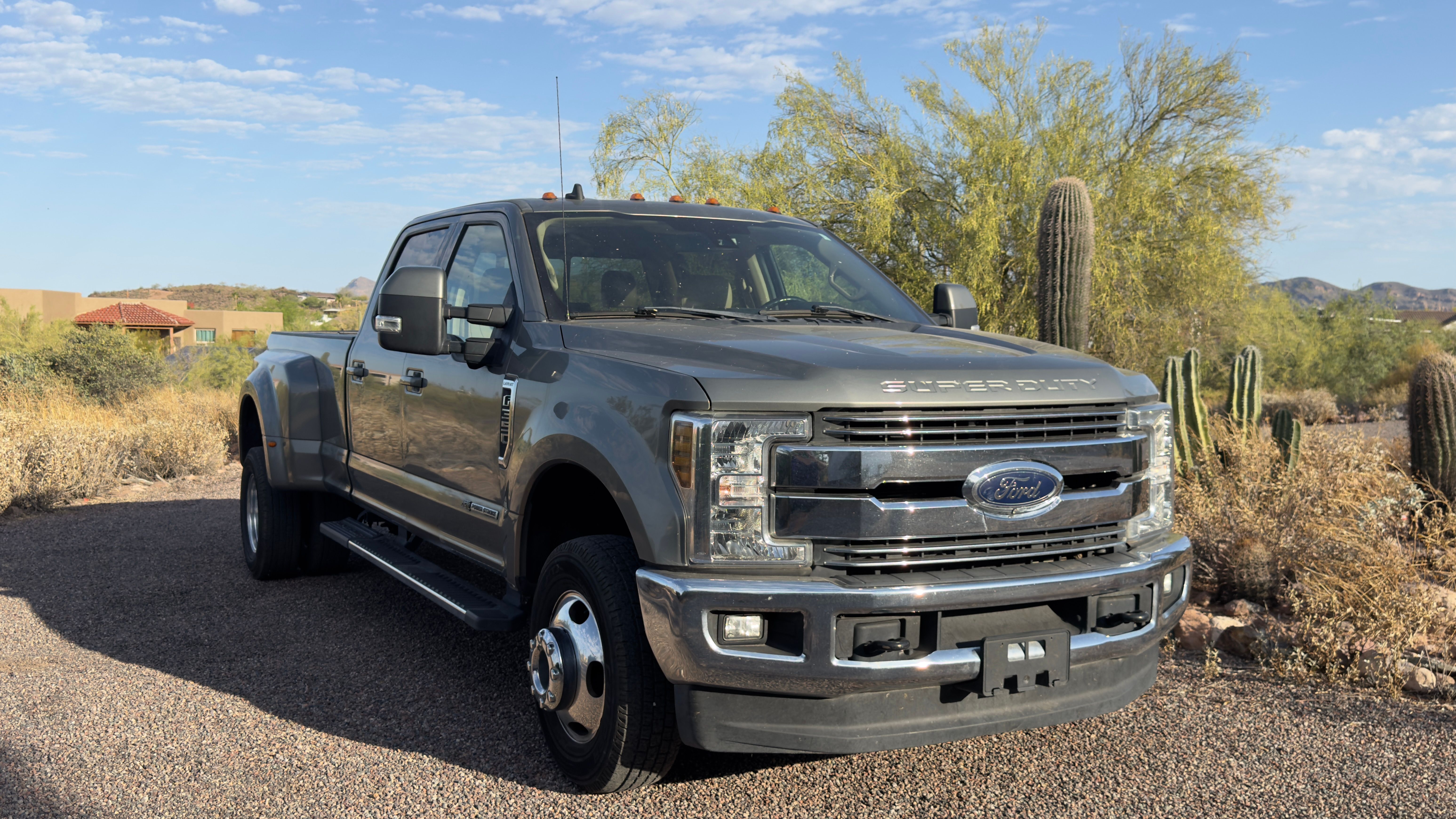 Used 2019 Ford F350 Lariat w/ Tow Technology Bundle AWD/4WD image 2