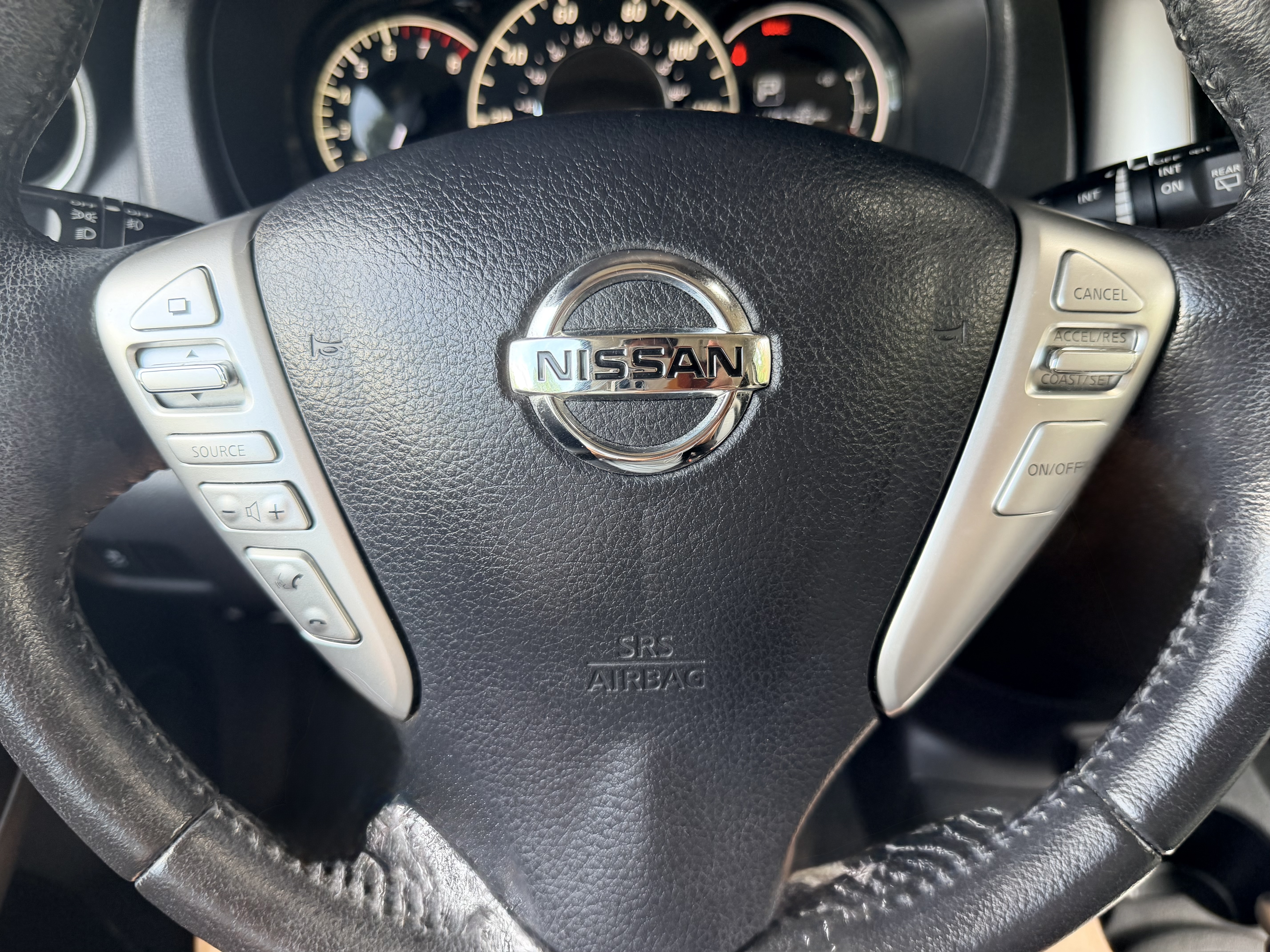 Used 2017 Nissan Versa Note FWD image 12