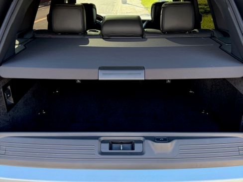 Used 2021 Land Rover Range Rover HSE AWD/4WD image 9