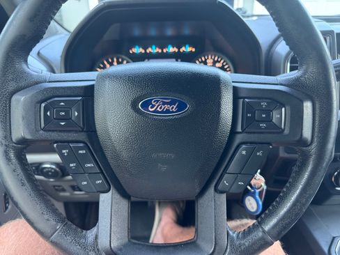 Used 2016 Ford F150 XLT w/ Equipment Group 302A Luxury RWD image 15
