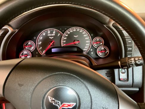 Used 2007 Chevrolet Corvette Coupe RWD image 13