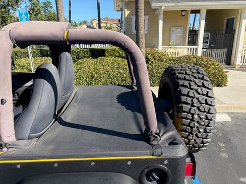 Used 2000 Jeep Wrangler Sport image 18