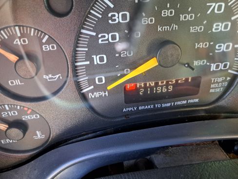 Used 1997 Chevrolet Express 2500 image 11