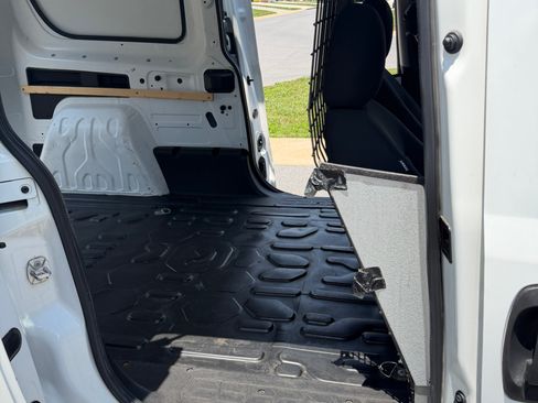 Used 2019 RAM ProMaster City Tradesman FWD image 13