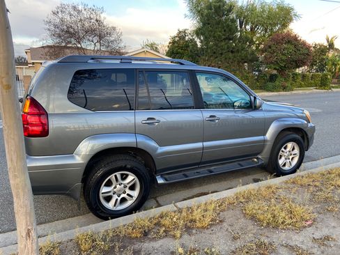Used 2003 Lexus GX 470 image 9
