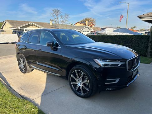 Used 2021 Volvo XC60 T6 Inscription w/ Advanced Package image 2