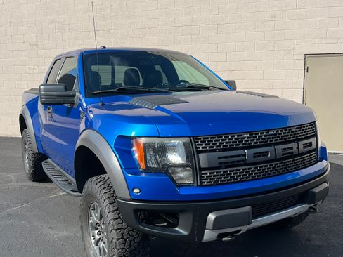 Used 2010 Ford F150 Raptor image 13