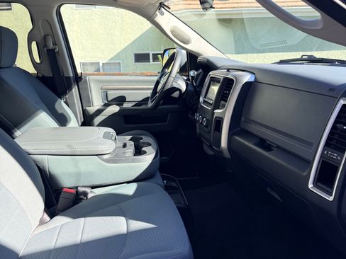 Used 2016 RAM 3500 SLT image 12