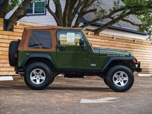 Used 2006 Jeep Wrangler Rubicon image 8