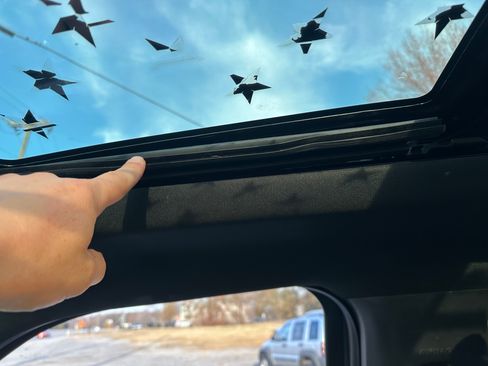 Used 2016 Ford F150 XLT w/ Equipment Group 302A Luxury image 18