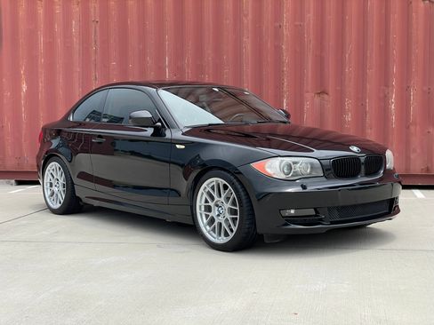 Used 2011 BMW 128i Coupe RWD image 9