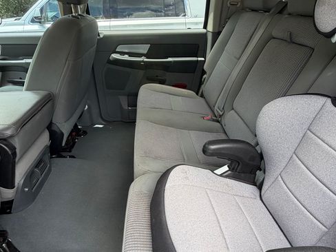 Used 2008 Dodge Ram 2500 Truck SXT w/ Popular Equipment Group RWD image 12