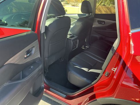 Used 2015 Nissan Murano SL w/ Cargo Package image 8