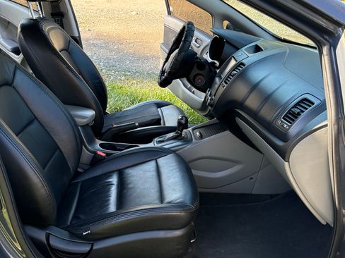 Used 2015 Kia Forte EX image 10