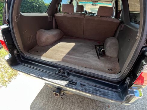 Used 1998 Toyota 4Runner SR5 image 10