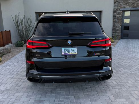 Used 2022 BMW X5 M50i w/ Executive Package image 8