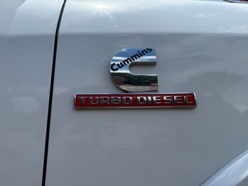 Used 2019 RAM 2500 Limited AWD/4WD image 6