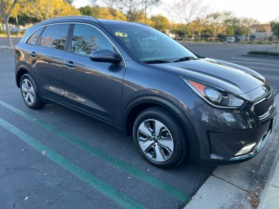Used 2018 Kia Niro LX