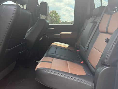 Used 2020 Chevrolet Silverado 2500 High Country w/ Z71 Off-Road Package AWD/4WD image 17