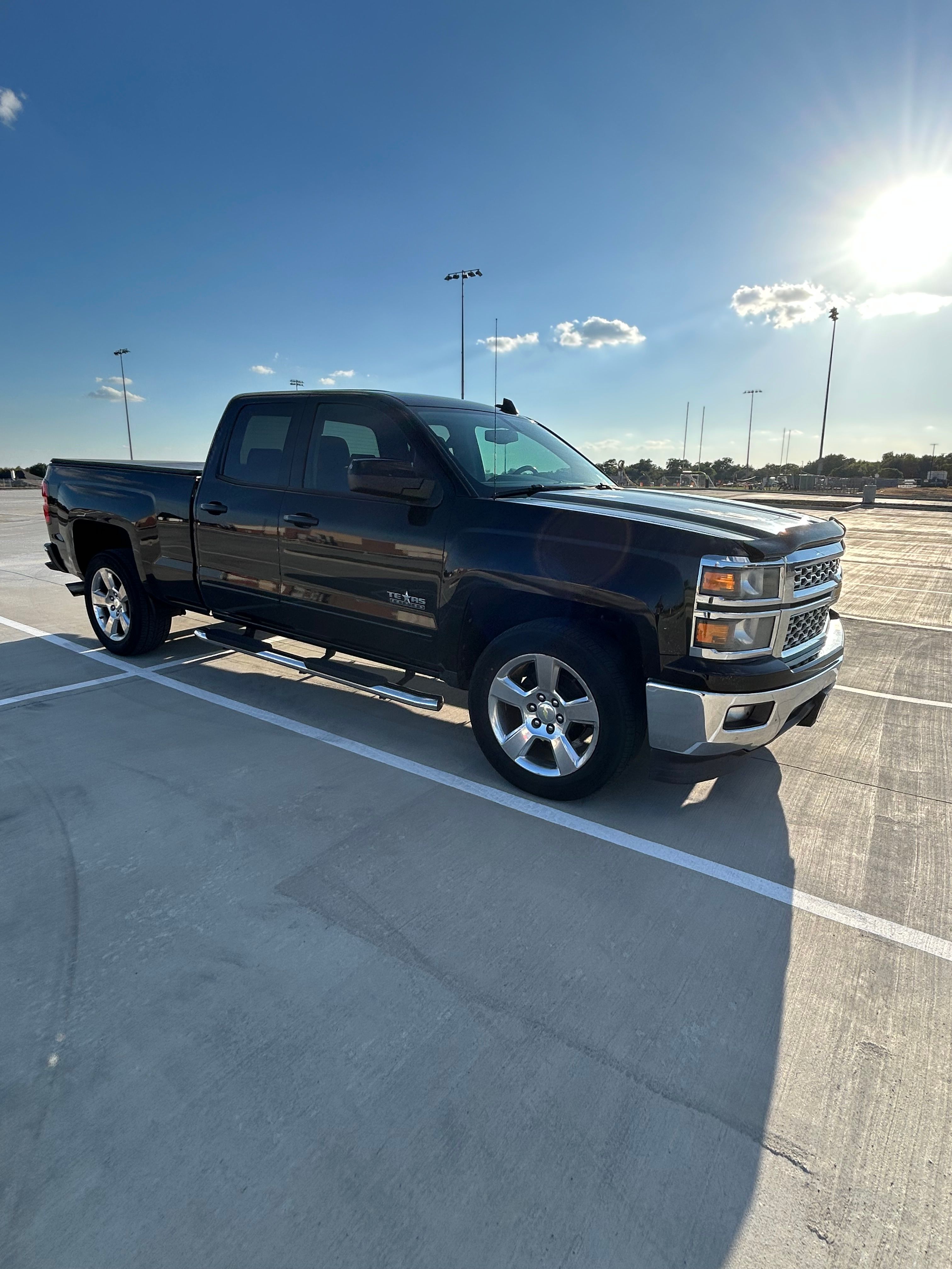 Used 2015 Chevrolet Silverado 1500 LT w/ Texas Edition, 1LT Trim RWD image 1