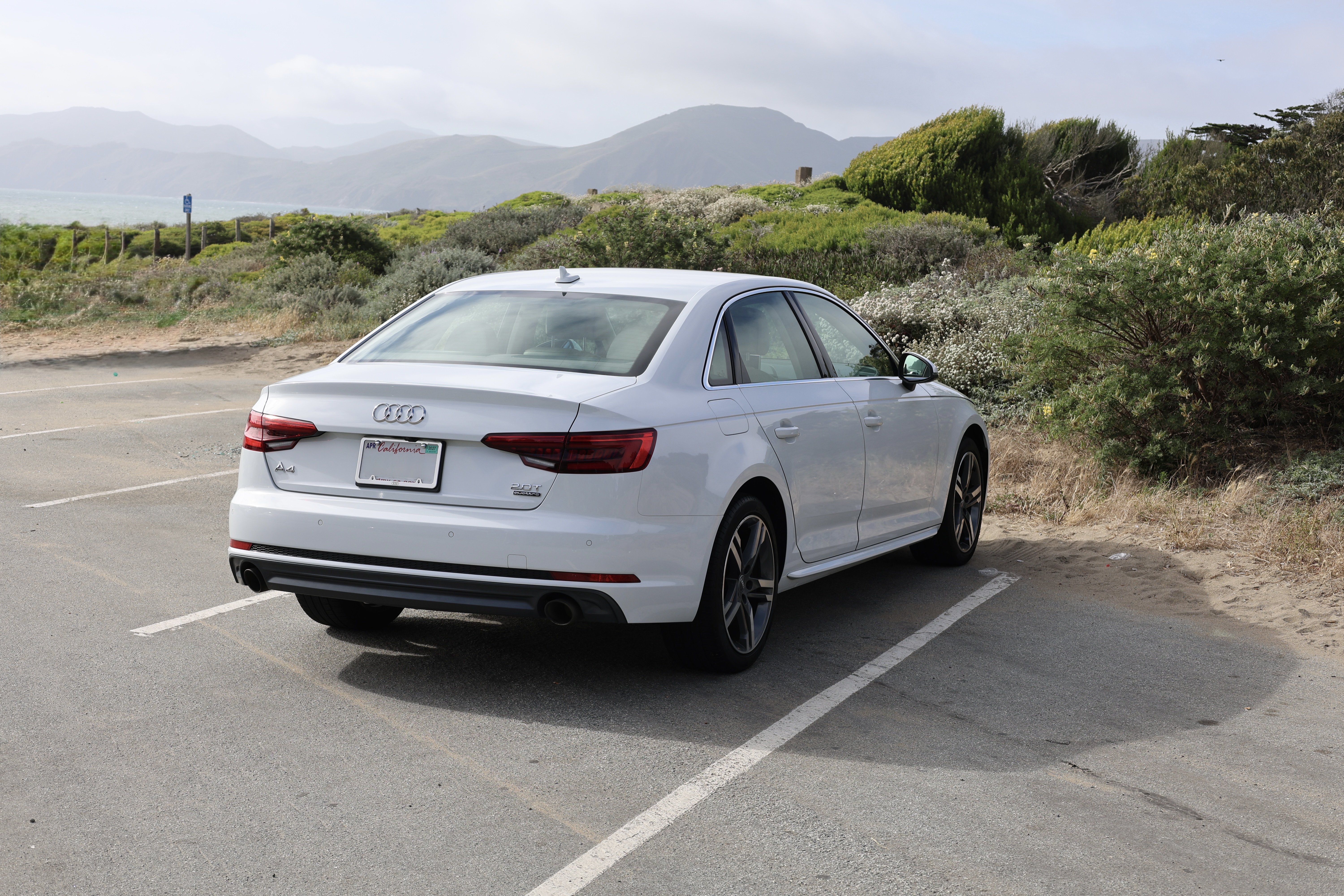 Used 2017 Audi A4 2.0T Premium Plus w/ Premium Plus Package AWD/4WD image 8