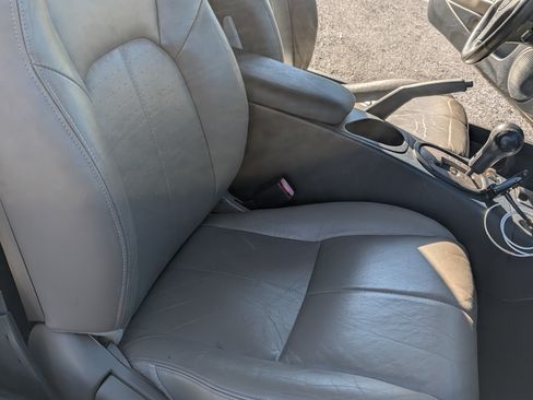 Used 2005 Mitsubishi Eclipse GTS image 12