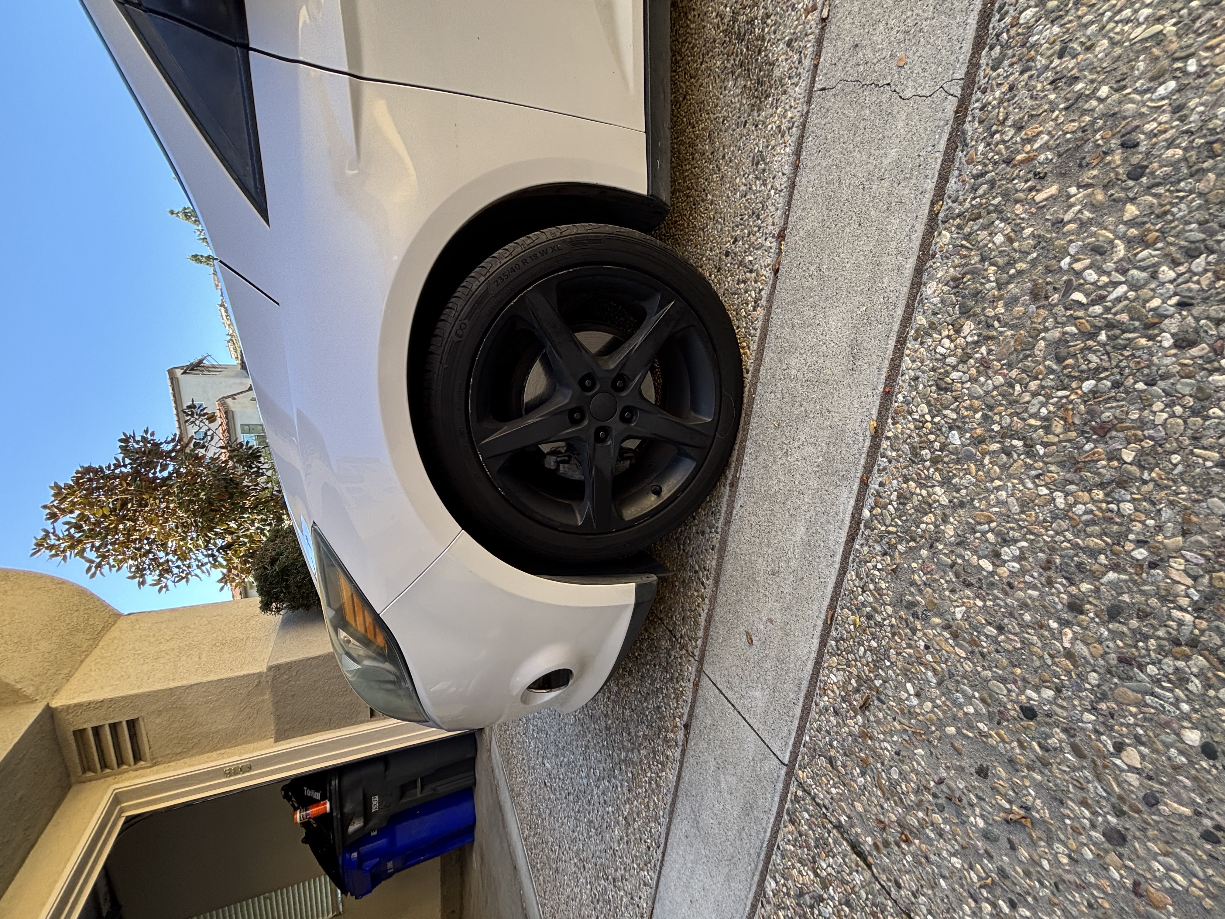 Used 2014 Ford Focus Titanium FWD image 20