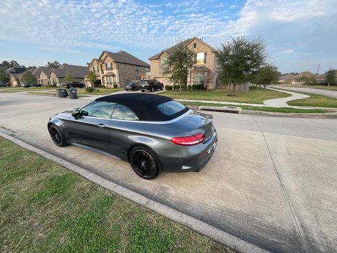 Used 2018 Mercedes-Benz C 63 AMG Cabriolet image 2