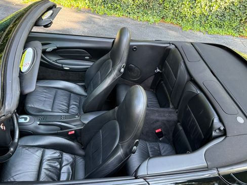Used 2003 Porsche 911 Cabriolet image 23