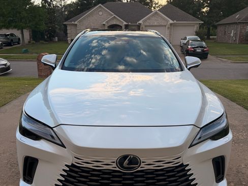 Used 2023 Lexus RX 350 FWD w/ Cold Area Package image 2