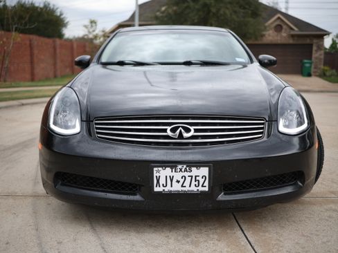 Used 2005 INFINITI G35 Coupe w/ (P01) Premium Pkg image 4